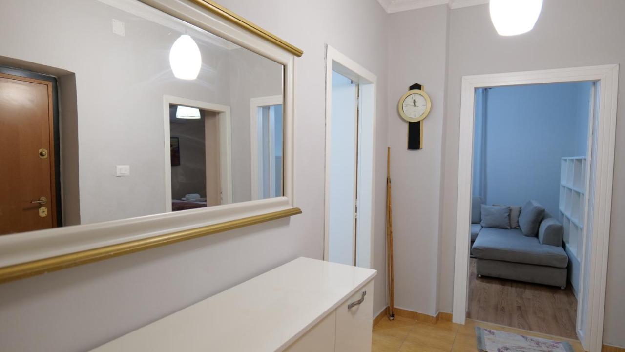 City Center Apartment Niko 04 Tirana Exterior photo
