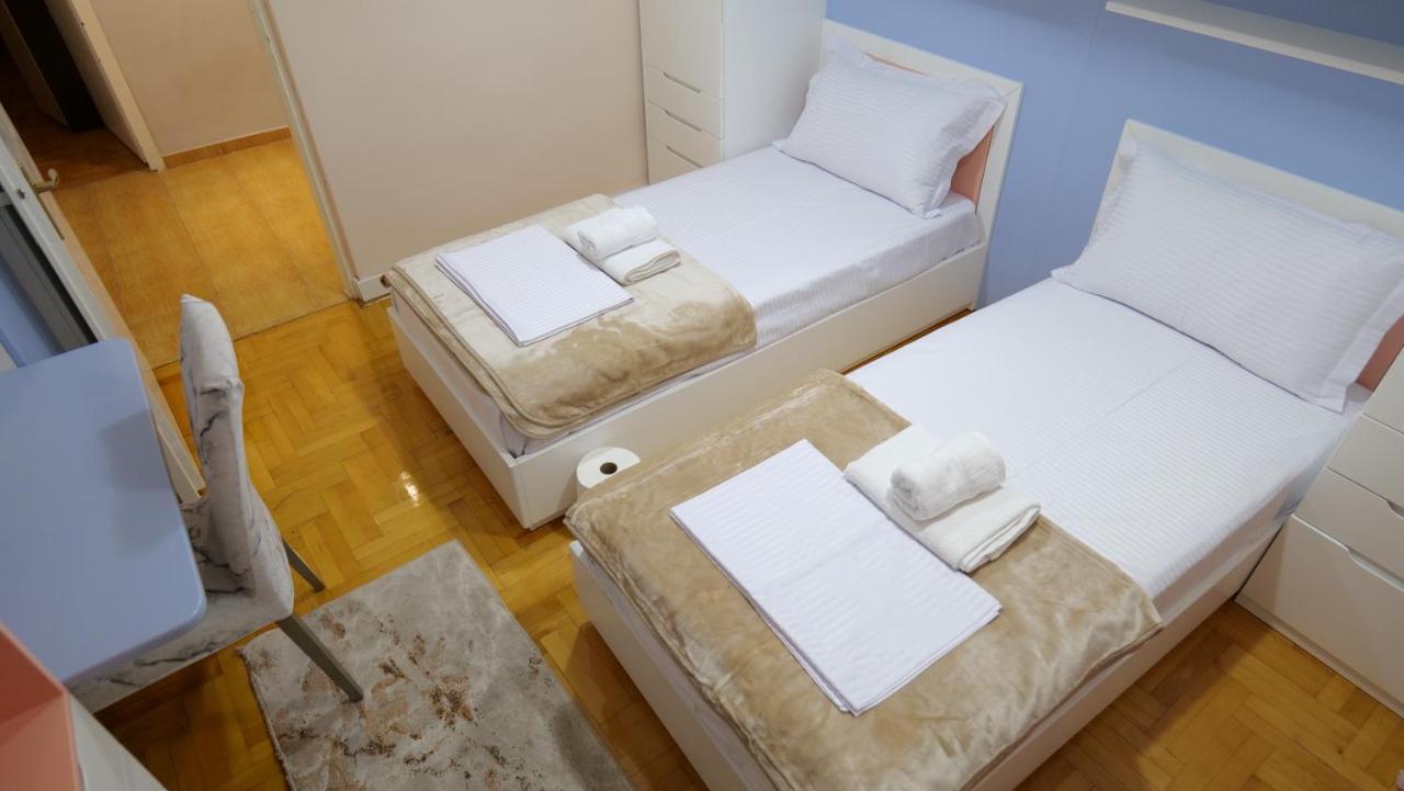 City Center Apartment Niko 04 Tirana Exterior photo