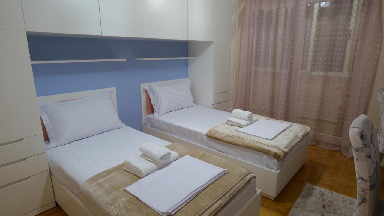 City Center Apartment Niko 04 Tirana Exterior photo