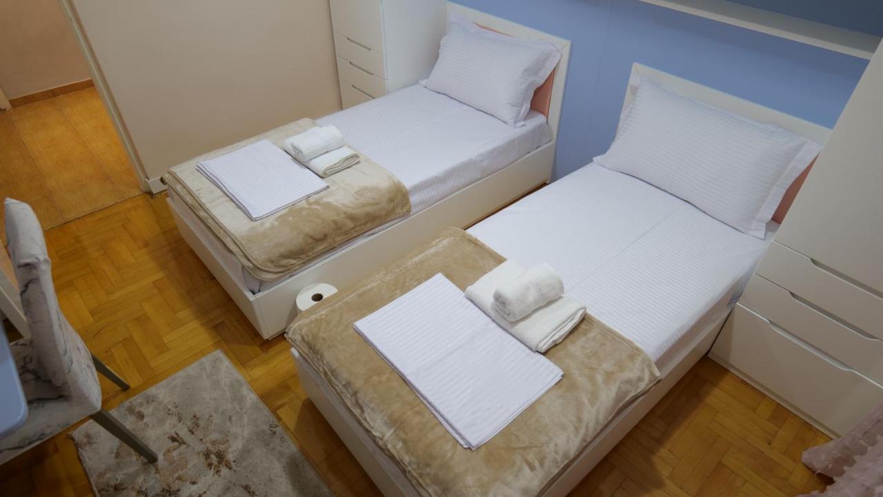 City Center Apartment Niko 04 Tirana Exterior photo